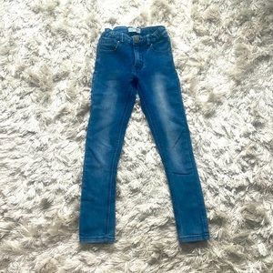🩷4/$20 Castro girls stretch skinny jeans size 6/7 years
